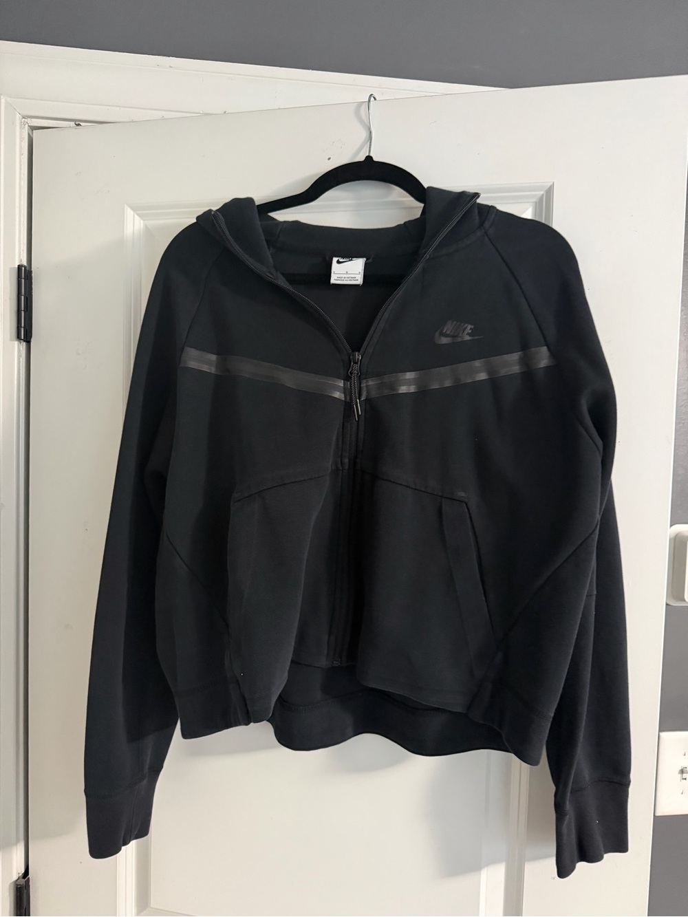Nike Women's Black Hooded Full-Zip Athletic Jacket